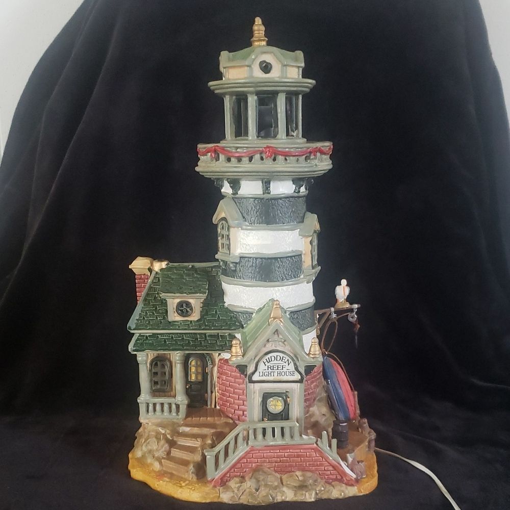RARE Lemax Christmas Village Hidden Reef Lighthouse